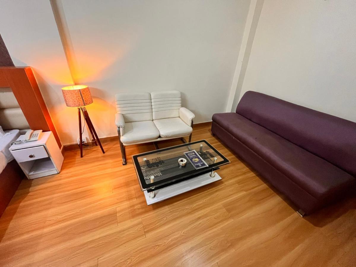 Oyster Pearl I Near Medanta Hospital I Sec-39 I Gurgaon Hotel Екстериор снимка