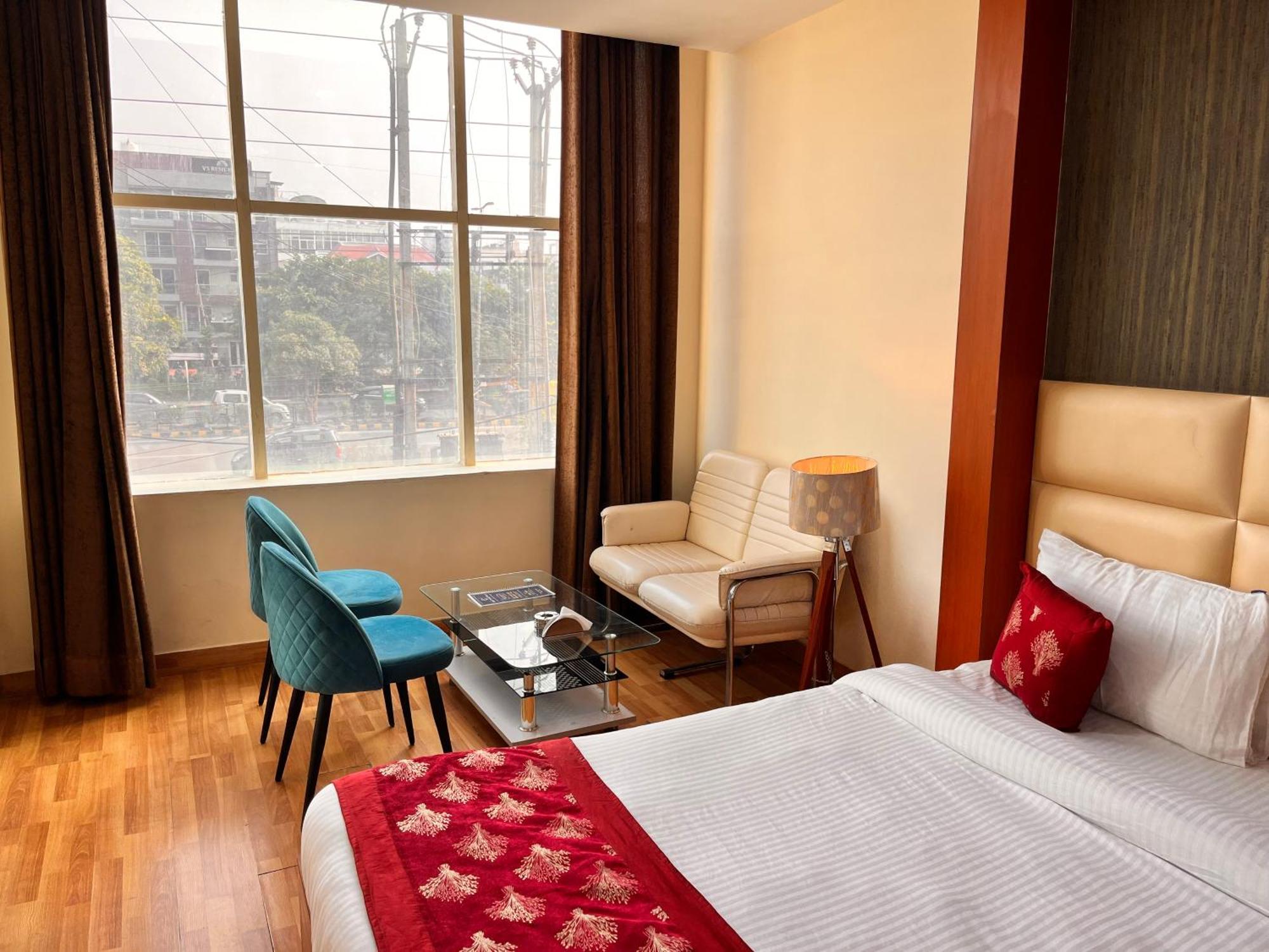 Oyster Pearl I Near Medanta Hospital I Sec-39 I Gurgaon Hotel Екстериор снимка